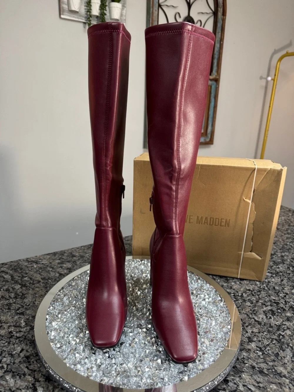 Steve Madden Lamar’s tall Block Heel Boots in Wine square toe NEW 7